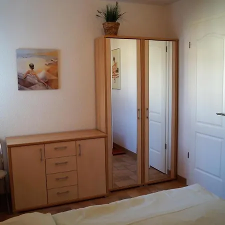 Charmante Fewo - Strandnah, Meerblick Vom Balkon, Aufzug Holiday home Kuehlungsborn