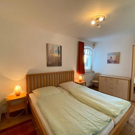 Charmante Fewo - Strandnah, Meerblick Vom Balkon, Aufzug
