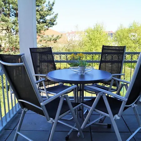 Charmante Fewo - Strandnah, Meerblick Vom Balkon, Aufzug Kuehlungsborn